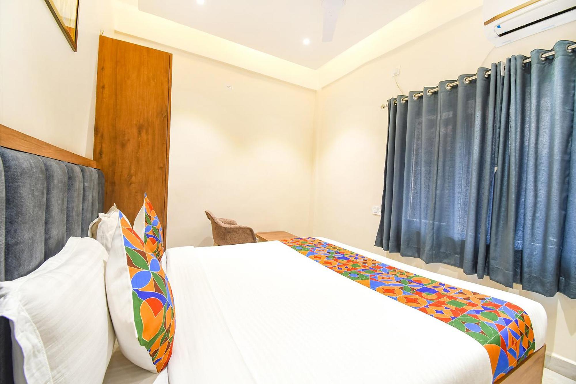Fabhotel Prime The Golden Plaza - Nr Tarapith Temple מראה חיצוני תמונה